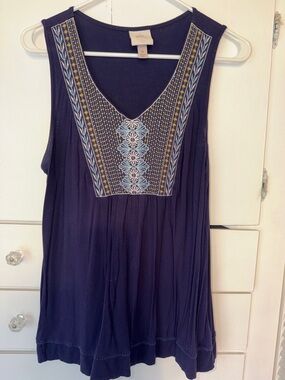 Knox Rose Navy Embroidered V‑Neck Tank with Blue and Yellow Accents